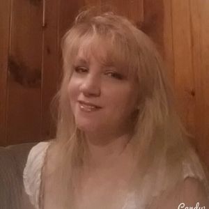 Meet your Posher, Stacy